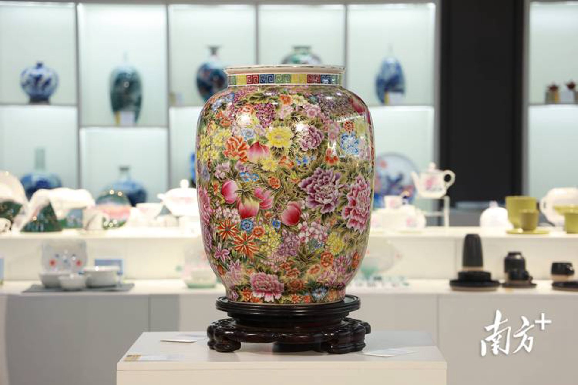 乐怡居陶瓷
